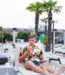 Gay porn twinks feet under souls 6234cddf5ae98.jpg