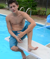 Gay porn twinks feet under souls 6234cdf015c6f.jpg