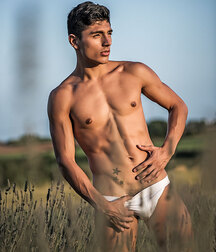 Gay porn men muscle big dick hard guys outdoors 623a1654daac8.jpg