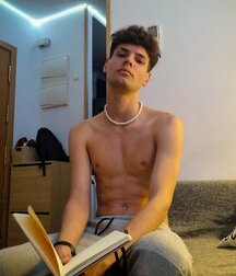 Gay porn twinks muscular and smooth body 624ed26a75488.jpg