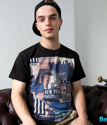 Gay porn twinks show their big cocks skater 6256b728a34ea.jpg