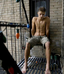 Walking barefoot young twink tube guys 6272bc8cd9f8c.jpg