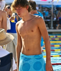 Twinks summer fun in pool wonder boys porn 62a32b6106693.jpg