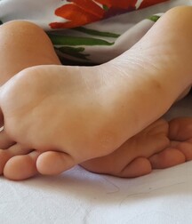 Twinks barefoot twink tube 62bafa2c794c0.jpg