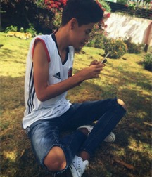 Twinks in snakers boys cute tube 62bedf697583f.jpg