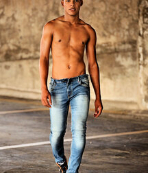 Hunk and smooth twink tube models 62bee1cd16374.jpg