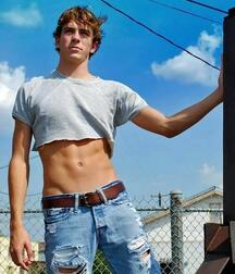 Hunk and smooth twink tube models 62bee212ee528.jpg