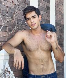 Hunk and smooth twink tube models 62bee21c361de.jpg
