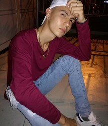 Handsome faces twinks deep prefer looks tube 62d9a63a20a6c.jpg