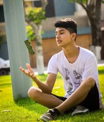 Handsome faces twinks deep prefer looks tube 62d9a63c08b7d.jpg