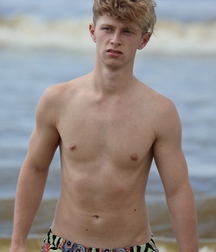 twinks summers speedos in pool swimmers tube 62dadc2c2e575.jpg