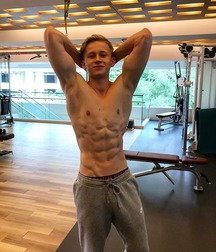 Teens muscle twink strong flex swag boys porn 62e672e9ef849.jpg