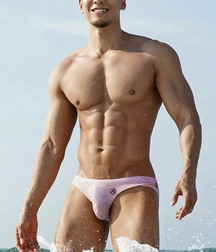 play fun sport in pool twink tube 62fa4ff3acccf.jpg