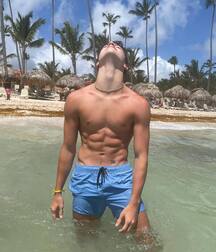 hunk and smooth young ripped twink tube 62fe2d0cd8551.jpg