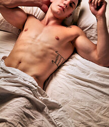 hunk and smooth young ripped twink tube 62fe2d3a52aea.jpg