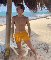 hunk and smooth young ripped twink tube 62fe2d7c73f3e.jpg