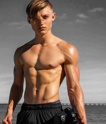 shaved and muscle teens buff dudes 630132b30b988.jpg