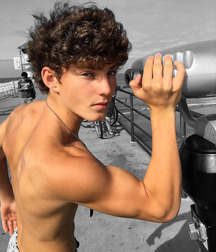 shaved and muscle teens buff dudes 630132dbb166a.jpg