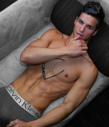 shaved and muscle teens buff dudes 630132e0a23eb.jpg