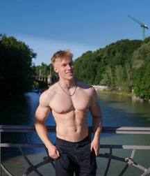 smooth and hunk twinks porn college 6302689c51315.jpg