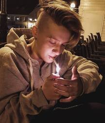 Boys Smoking! Twink Tube 618172a4936dd.jpg