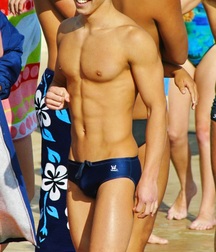 Hot Guys Sneaky Summer Twink Tube Fun 61a514af1461c.jpg
