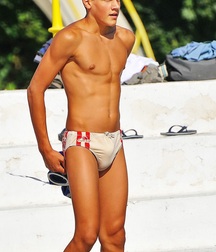 Hot Guys Sneaky Summer Twink Tube Fun 61a514bf19fc6.jpg