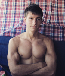Twinks and boys for weekend gay porn  61b3dcaf8c5eb.jpeg