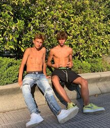Boys are so cute beauty gay tube mix twink shirtless 61ba53640a0e8.jpeg