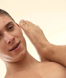 Ryan and his friends gay porn 61bf75dd11e18.jpeg