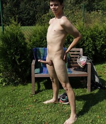 Peter sweet gay porn model shows off 61c260db760e5.jpeg