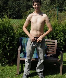 Peter sweet gay porn model shows off 61c2610f1fd58.jpeg