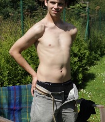 Peter sweet gay porn model shows off 61c2612d9562b.jpeg