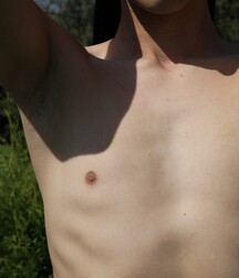 Peter sweet gay porn model shows off 61c2613dad804.jpeg
