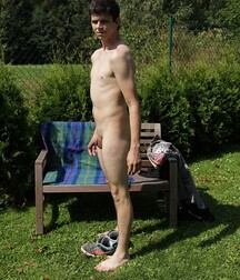 Peter sweet gay porn model shows off 61c26143b0b1b.jpeg