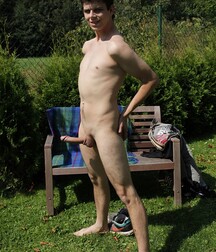 Peter sweet gay porn model shows off 61c261610bc2a.jpeg