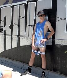 Brad Hunter gay porn models huge cock shows off 61c4ff09e1368.jpeg