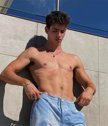 Manu Ríos handsome Spanish model no porn 62041b5e1c440.jpeg
