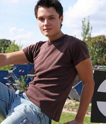 JIM super cute gay porn model shows off 6211483a83a7e.jpeg