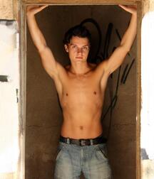 JIM super cute gay porn model shows off 62114849780cd.jpeg