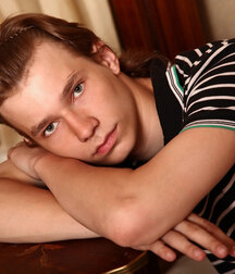 Adam young gay porn model shows off 