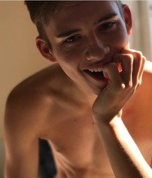 Beauty fabulous boys no nude no porn twink tube 623e0da970ebc.jpeg