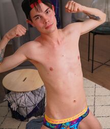 Various gay porn models for you to choose from 626eda263b471.jpeg