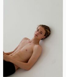 Guys with or without pants it doesn ´t matter gay porn 62b5ebd335a5d.jpeg
