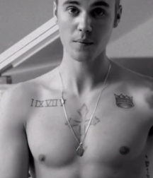 Bieber Superboy comendo o amigo gay porn 618e58d45ea6f.jpg