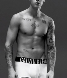 Bieber Superboy comendo o amigo gay porn 618e592ce47a0.jpg