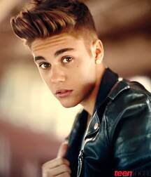 Bieber Superboy comendo o amigo gay porn