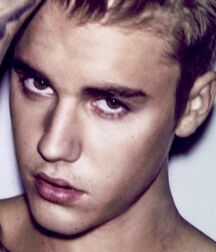 Bieber Superboy comendo o amigo gay porn nude 618eabef9a4dd.jpg