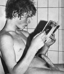Beauty Youth Nature Boys Porn in Black and White 61c36fc3cced5.jpg