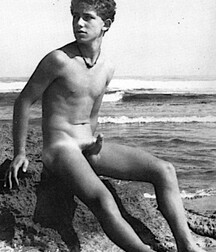 Beauty Youth Nature Boys Porn in Black and White 61c36fcd9fd77.jpeg